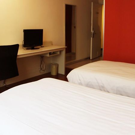 Hanting Express Dongying Jinan Road Chambre photo